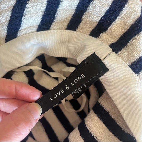 Love & Lore Terry Indigo Navy Blue & Off White Striped Bucket  Hat - Picture 5 of 9